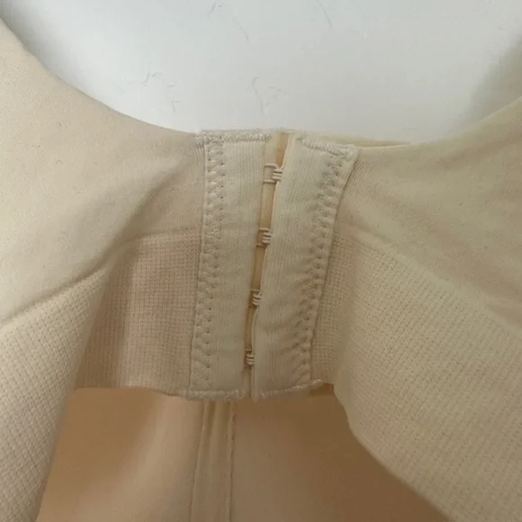 Truekind Shaping Bra XL Beige Supportive Comfort Wireless Women - Picture 5 of 7